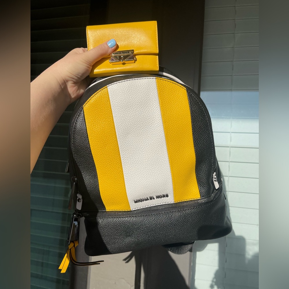NEW Michael Kors Rhea Backpack in Sunflower with matching wallet